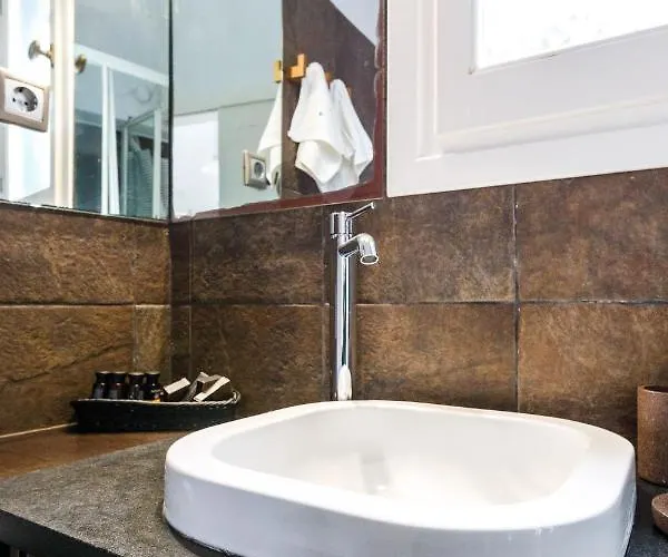 Holiday home Arcana Santorini Villas, An Authentic Cycladic Experience