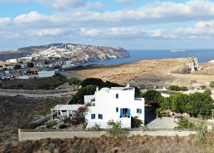 Arcana Santorini Villas, An Authentic Cycladic Experience *