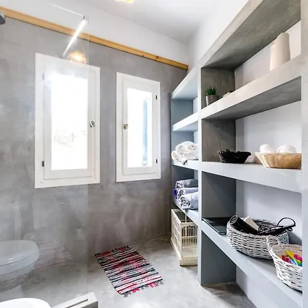 Holiday home Arcana Santorini Villas, An Authentic Cycladic Experience