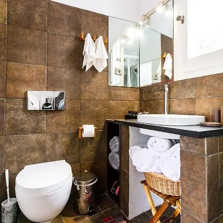 Сasa de vacaciones Arcana Santorini Villas, An Authentic Cycladic Experience Akrotírion