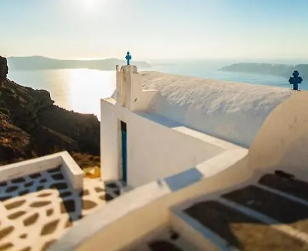 Arcana Santorini Villas, An Authentic Cycladic Experience *