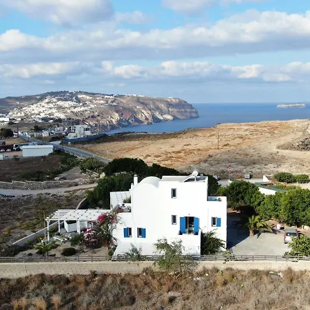 Arcana Santorini Villas, An Authentic Cycladic Experience *
