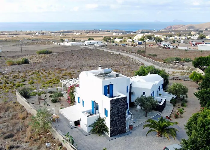 Semesterbostad Arcana Santorini Villas, An Authentic Cycladic Experience *