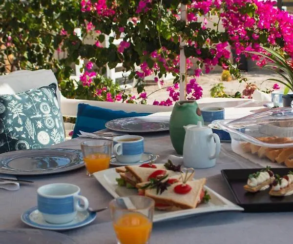 Semesterbostad Arcana Santorini Villas, An Authentic Cycladic Experience