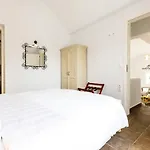 Semesterbostad Arcana Santorini Villas, An Authentic Cycladic Experience