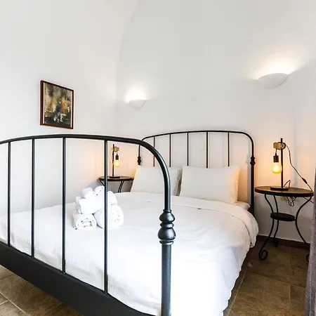 Arcana Santorini Villas, An Authentic Cycladic Experience Prázdninový dům Akrotírion