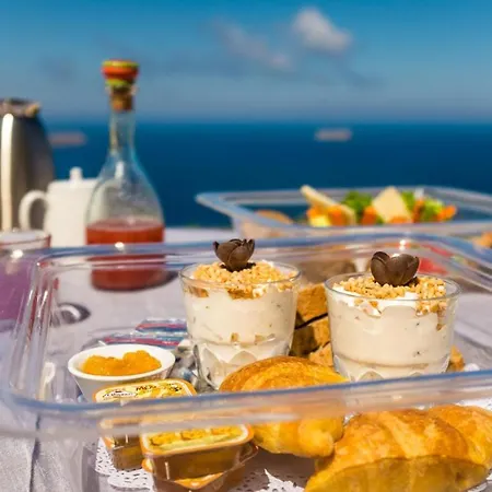 Prázdninový dům Arcana Santorini Villas, An Authentic Cycladic Experience