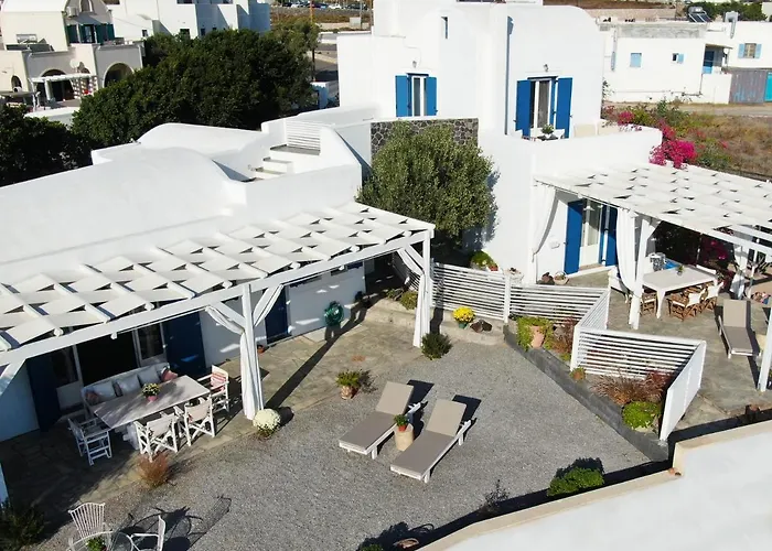 Arcana Santorini Villas, An Authentic Cycladic Experience * Akrotírion